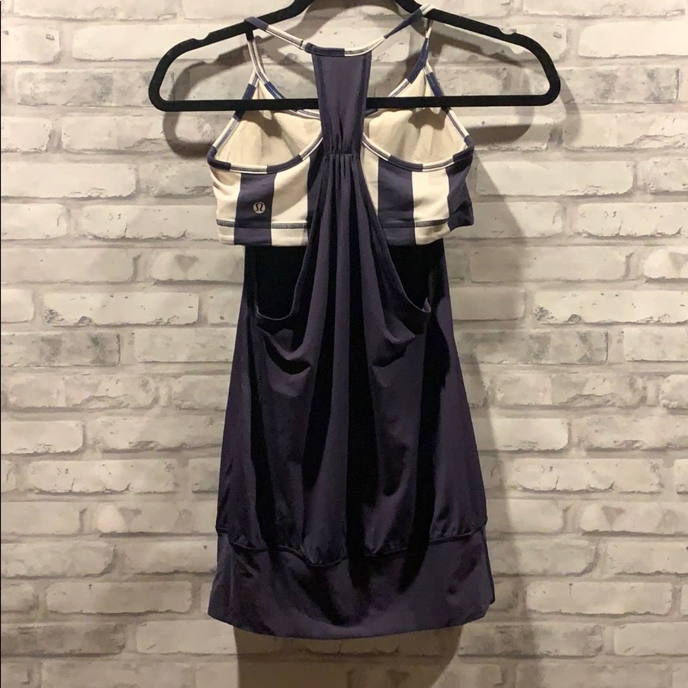 Lululemon tank top with bra